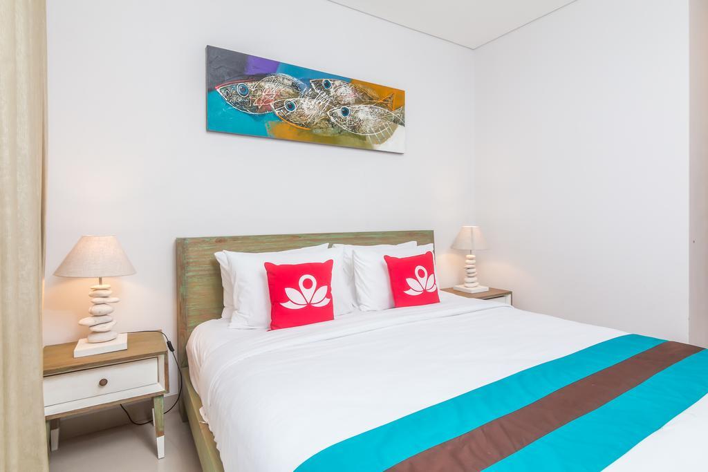 Zen Rooms Seminyak Kayu Jati Exteriör bild