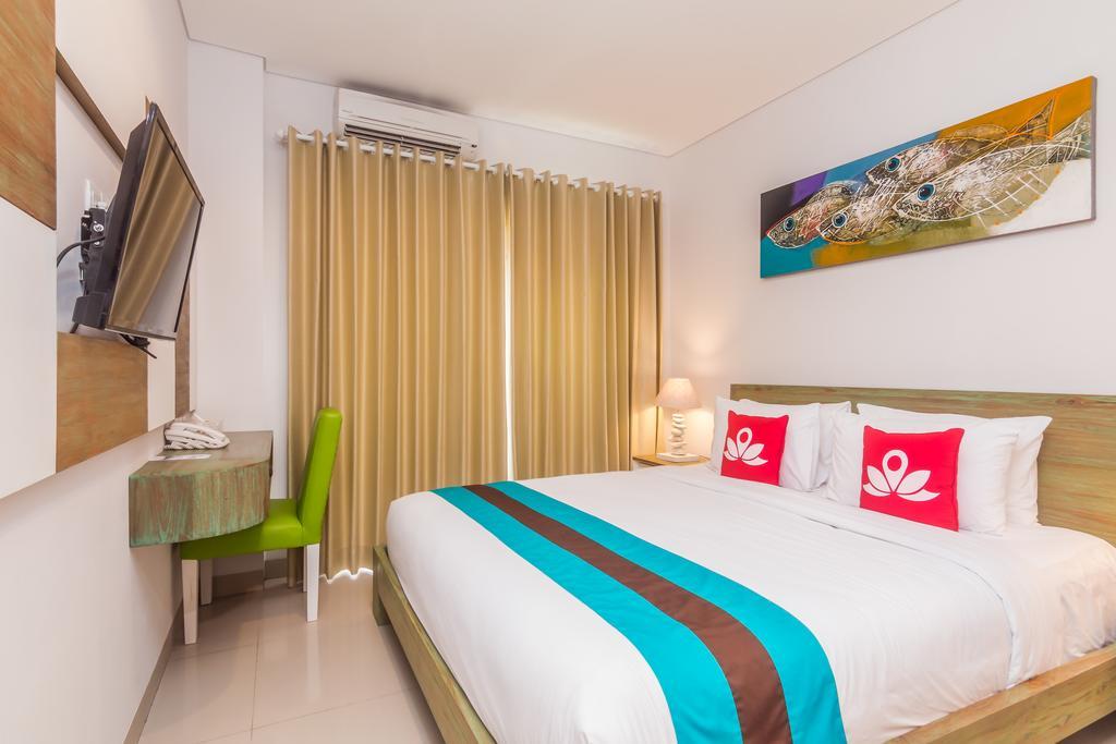 Zen Rooms Seminyak Kayu Jati Exteriör bild