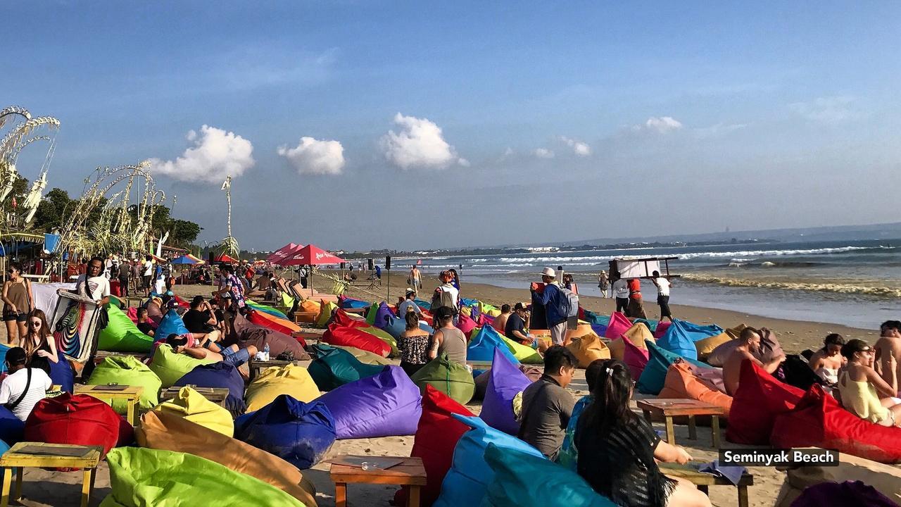 Zen Rooms Seminyak Kayu Jati Exteriör bild
