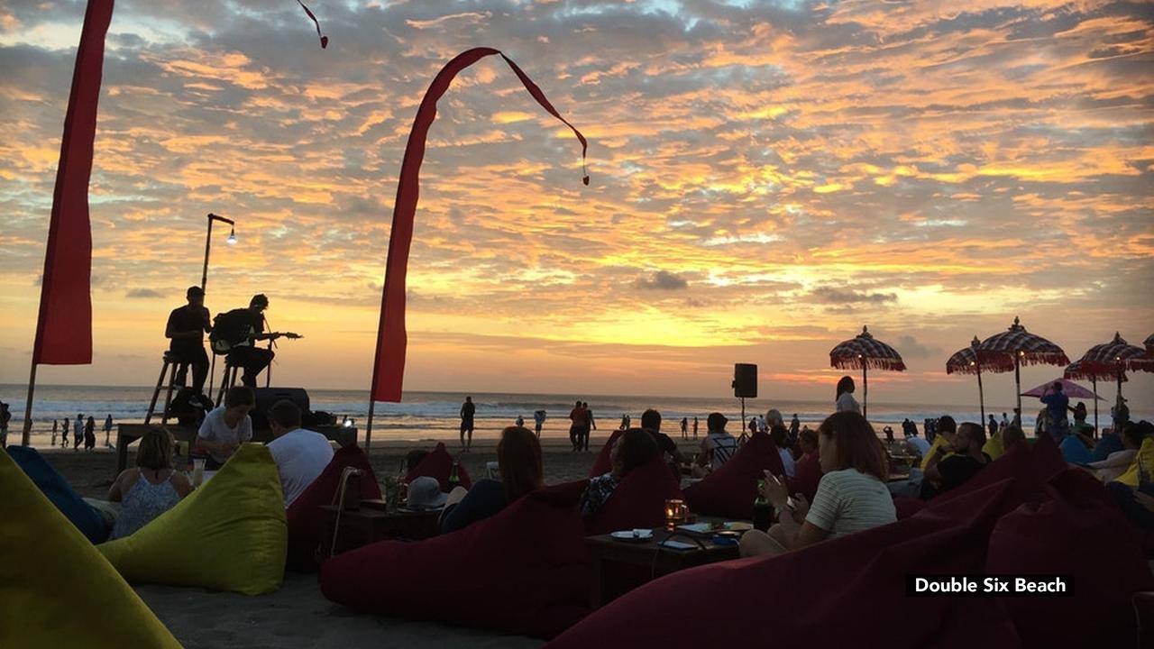 Zen Rooms Seminyak Kayu Jati Exteriör bild
