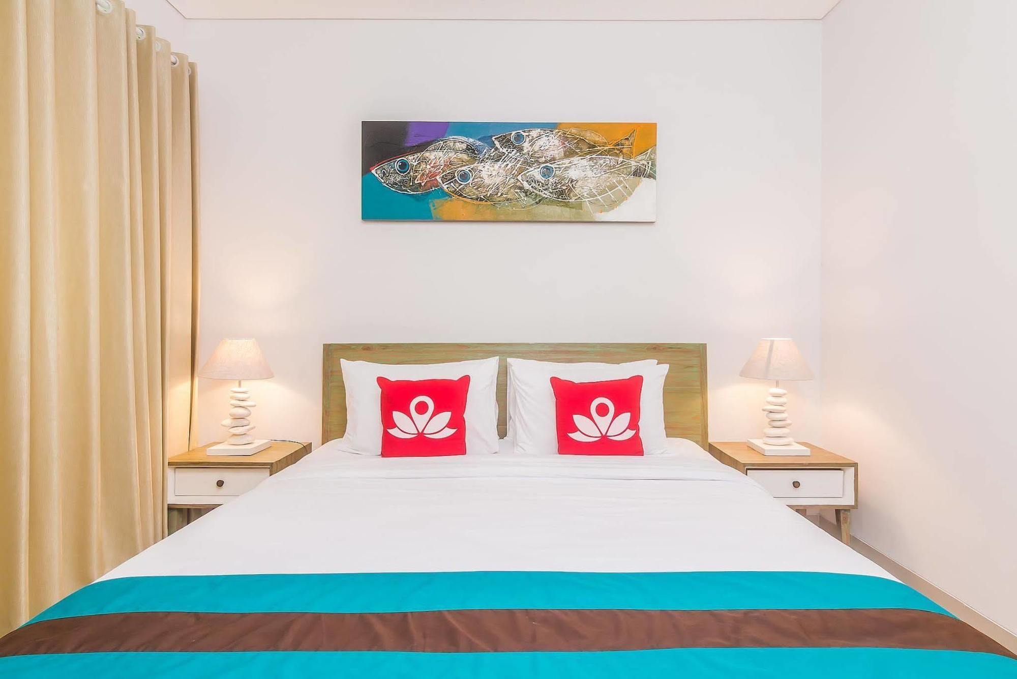 Zen Rooms Seminyak Kayu Jati Exteriör bild